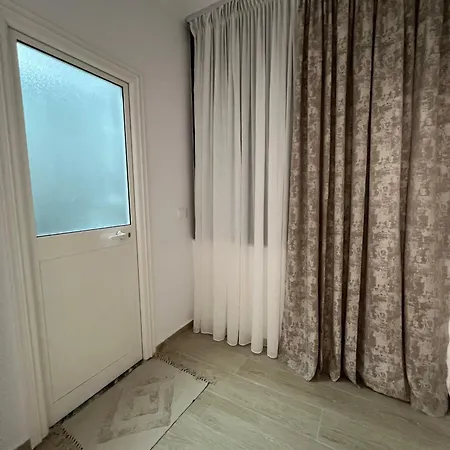 Apartment Tirana * Tirana